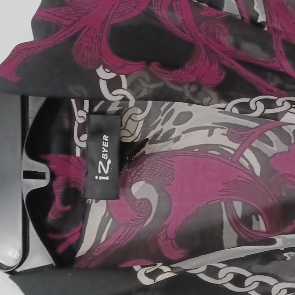 NWT IZ Byer Lg Sheer w/cami blk/merlot/silver sleeveless shirred waist top - Picture 4 of 9